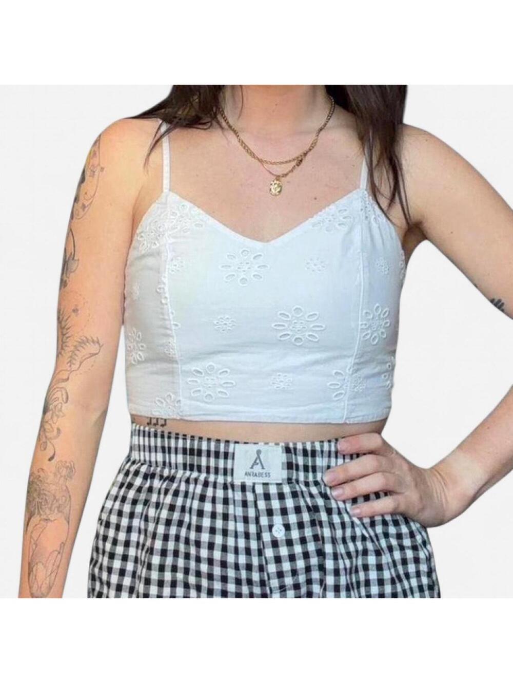 Universal Thread Women's White Crop-top